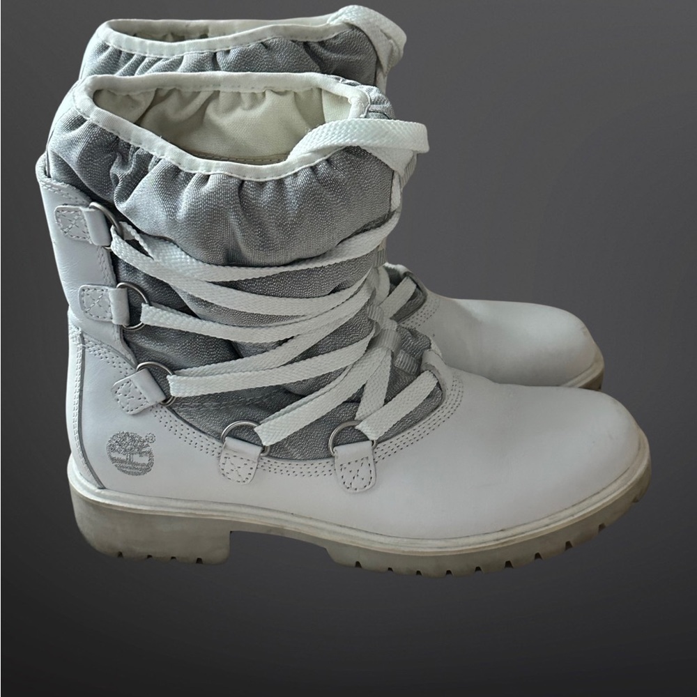 TIMBERLAND White Genuine Leather Boot Women’s Size 7. - Picture 2 of 16